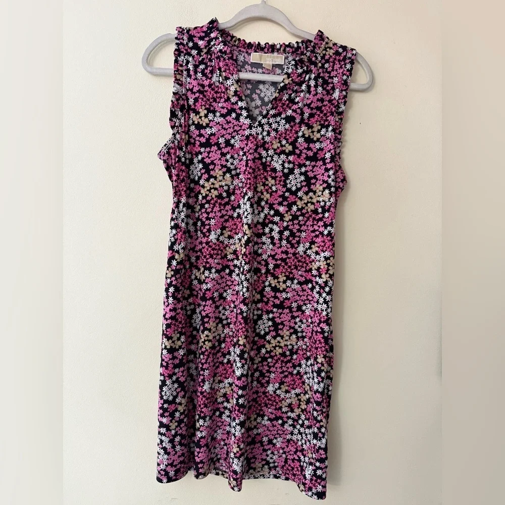 Michael Kors Floral Sleeveless Blouse, Ruffled V-Neck, Pink, White, Tan, size M